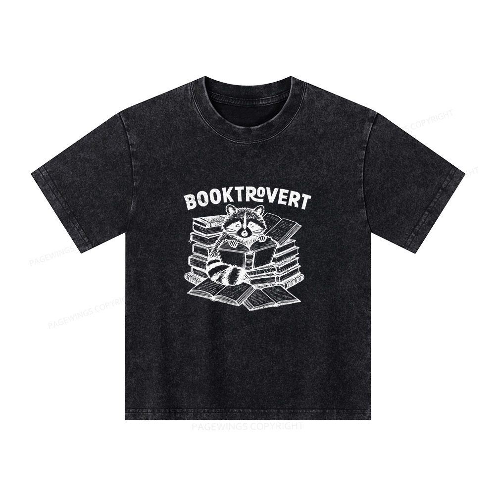 Pagewings A Raccoon Reading Seriously Unisex Kids Washed T-shirt