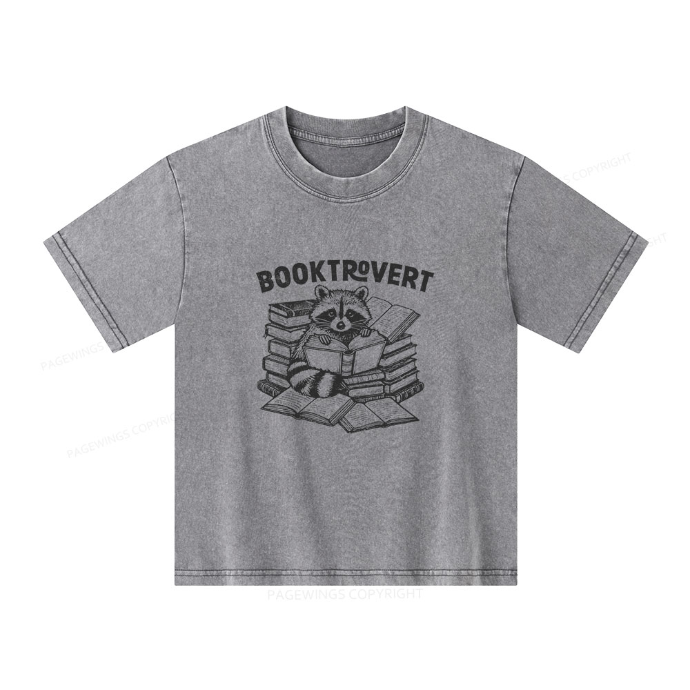 Pagewings A Raccoon Reading Seriously Unisex Kids Washed T-shirt