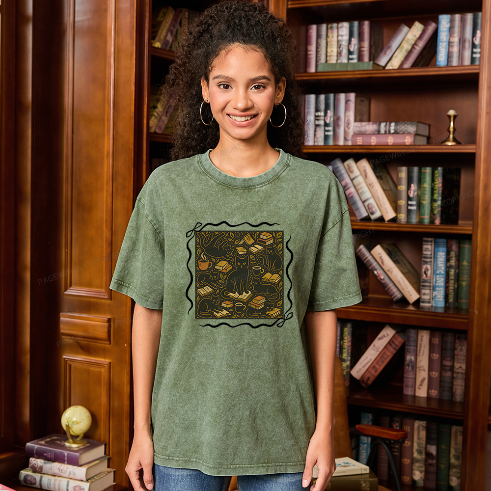 Pagewings Cats And Books Unisex Washed T-shirt