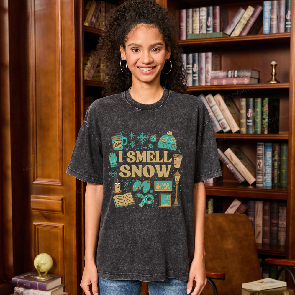 Pagewings I Smell Snow Unisex Washed T-shirt