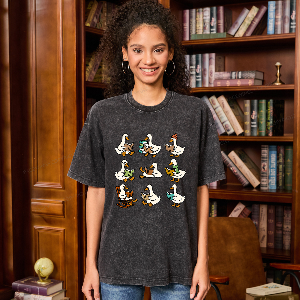Pagewings Cute Goose Reading Unisex Washed T-shirt