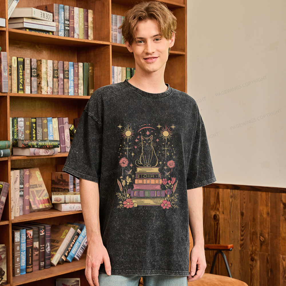 Pagewings Mystical Cat Unisex Washed T-shirt