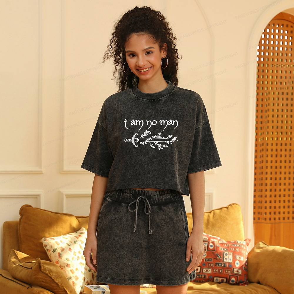 Pagewings I Am No Man Women's Washed Cropped T-shirt