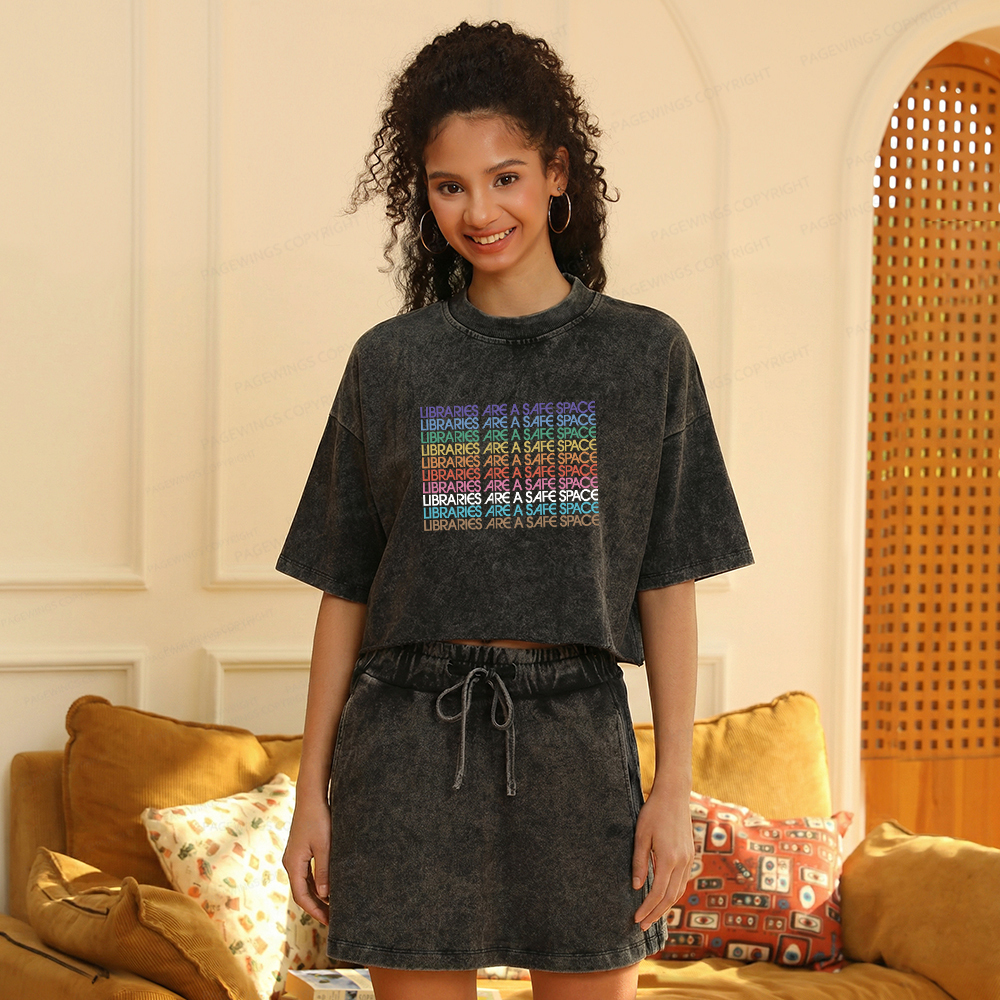 Pagewings Libraries Are For Everyone Women's Washed Cropped T-shirt