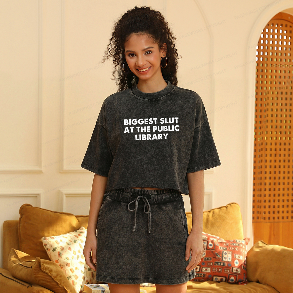 Pagewings Biggest Slut At The Public Library Women's Washed Cropped T-shirt