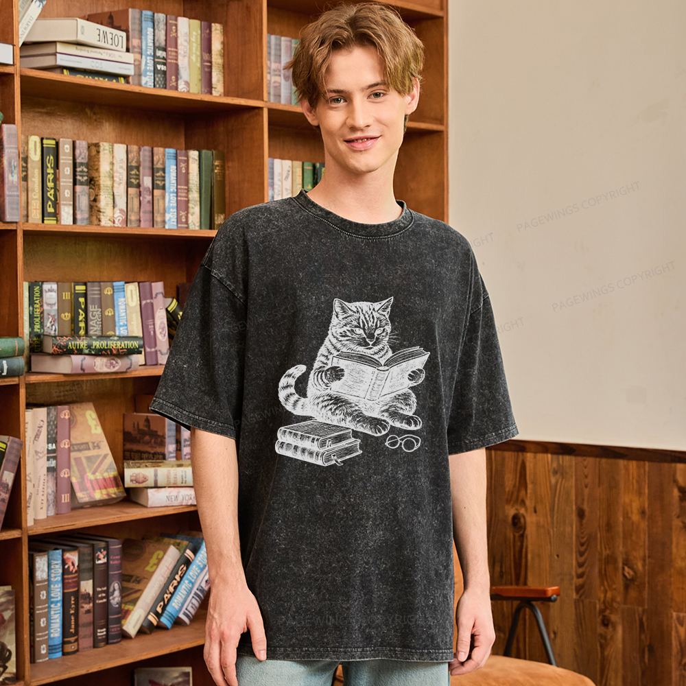 Pagewings Cat Reading Book Unisex Washed T-shirt