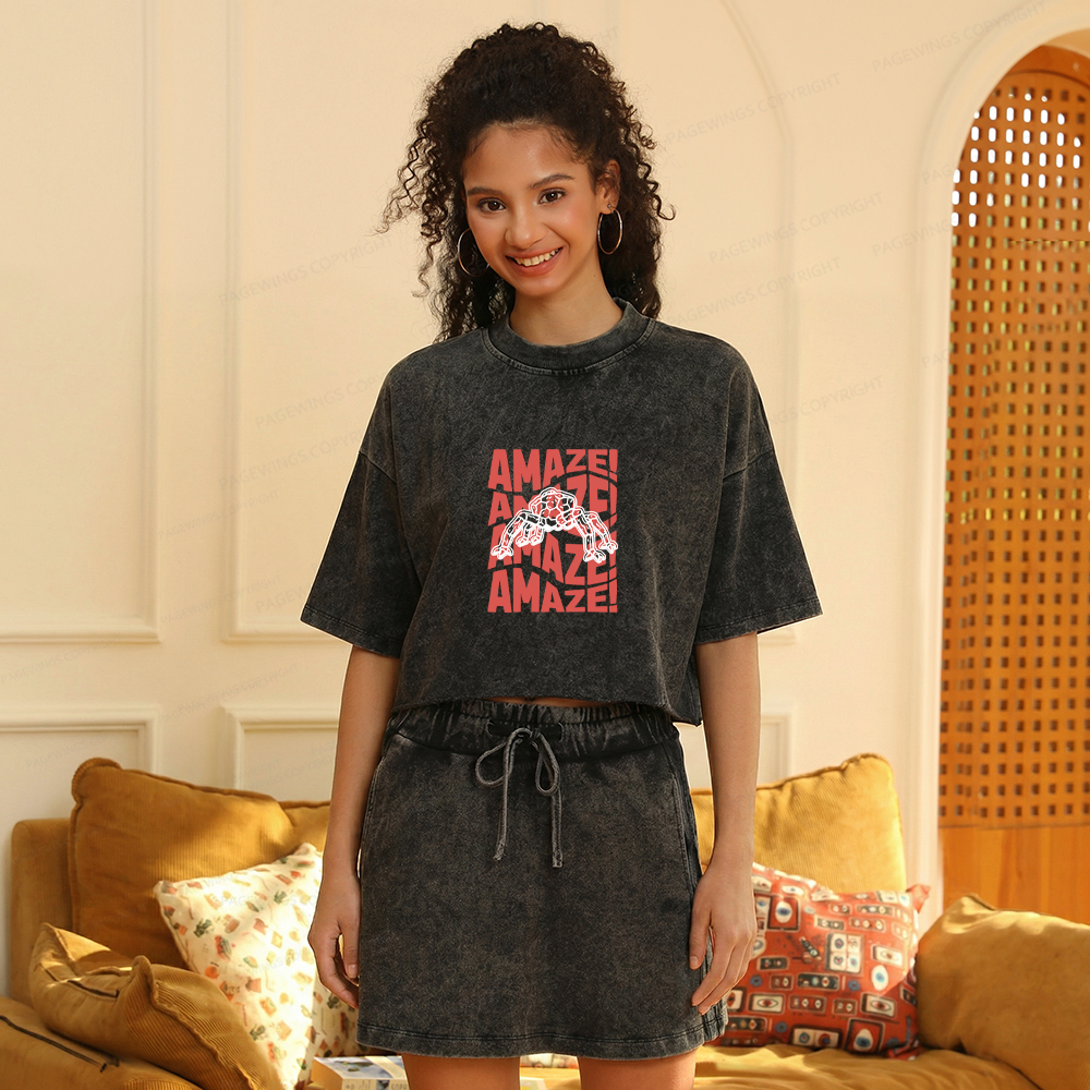 Pagewings Science fiction Fan Women's Washed Cropped T-shirt