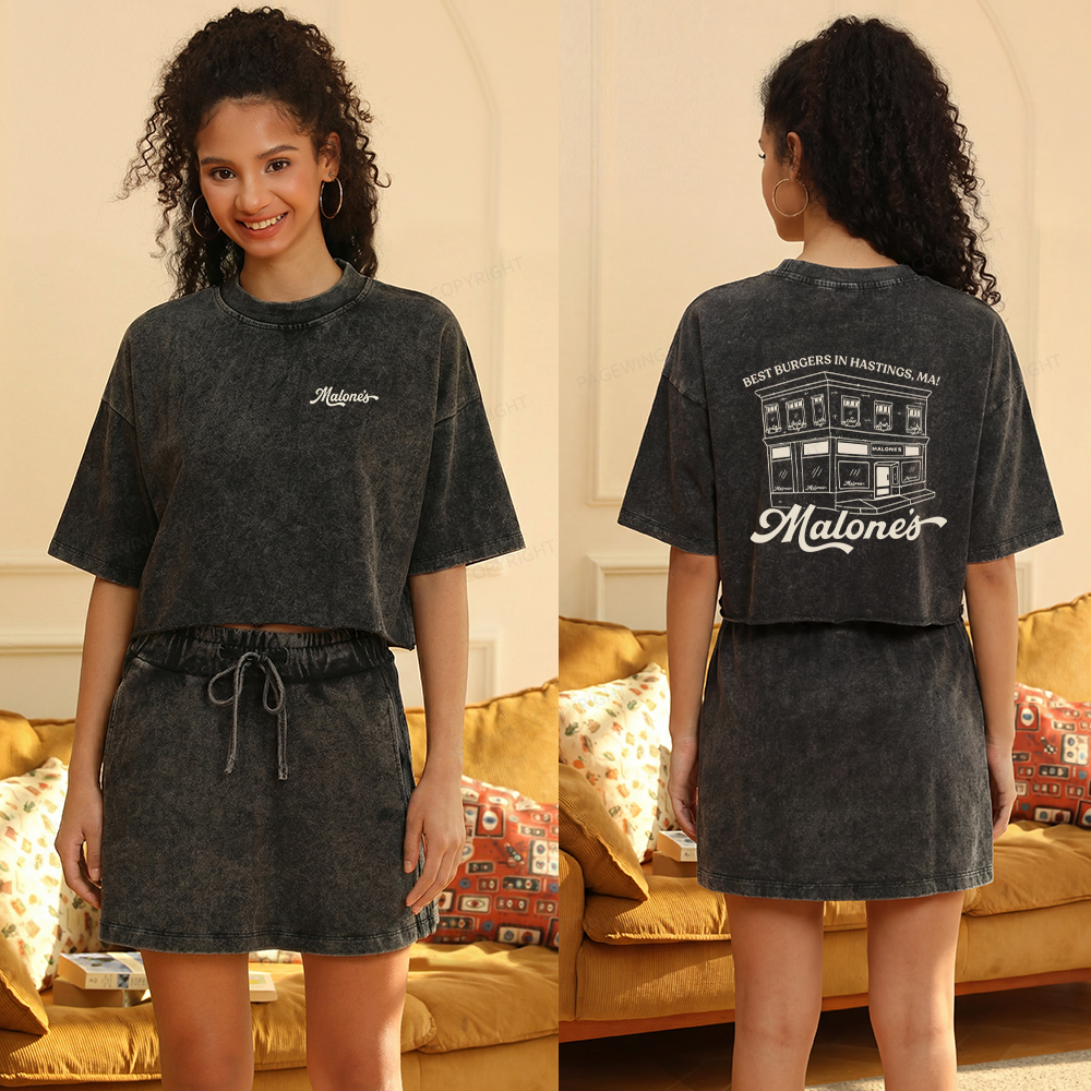 Pagewings Hockey Romance Women's Washed Cropped T-shirt