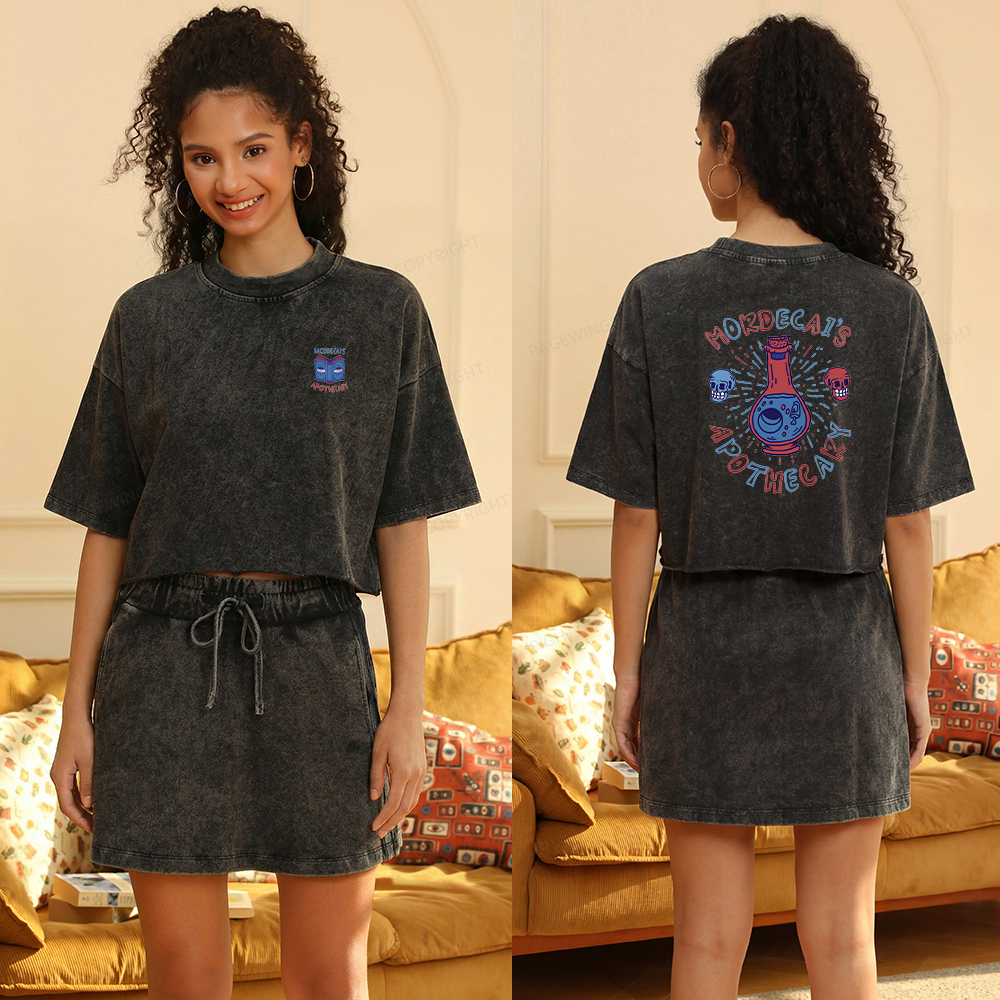 Pagewings Apothecary Women's Washed Cropped T-shirt