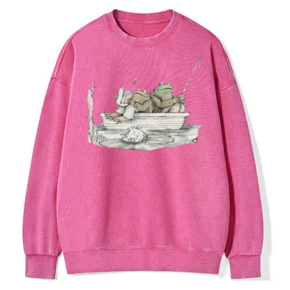 Pagewings Frog Reading Unisex Washed Sweatshirt