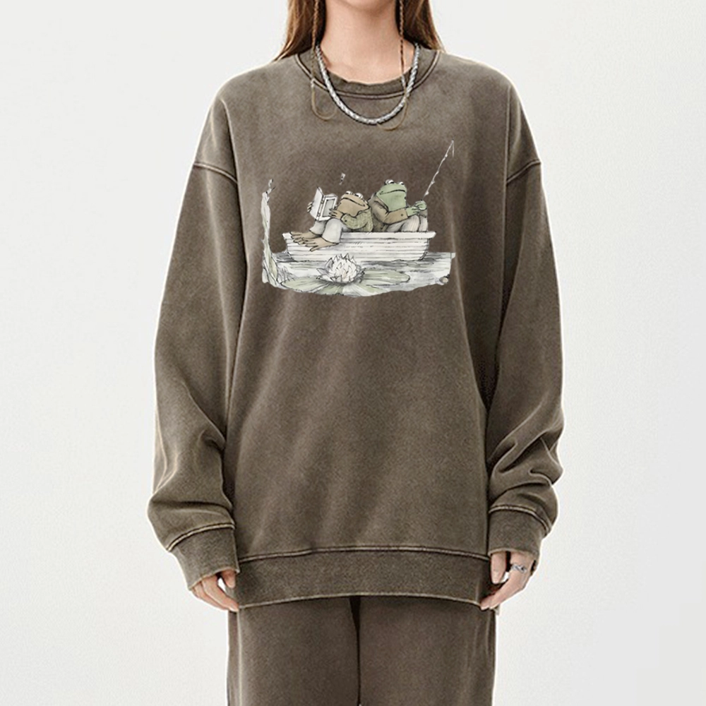Pagewings Frog Reading Unisex Washed Sweatshirt