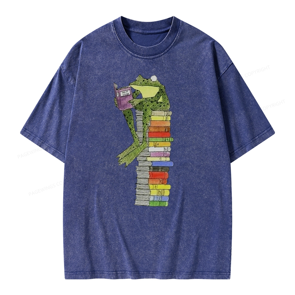 Pagewings A Reading Frog Unisex Washed T-shirt