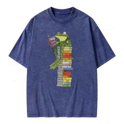 Pagewings A Reading Frog Unisex Washed T-shirt