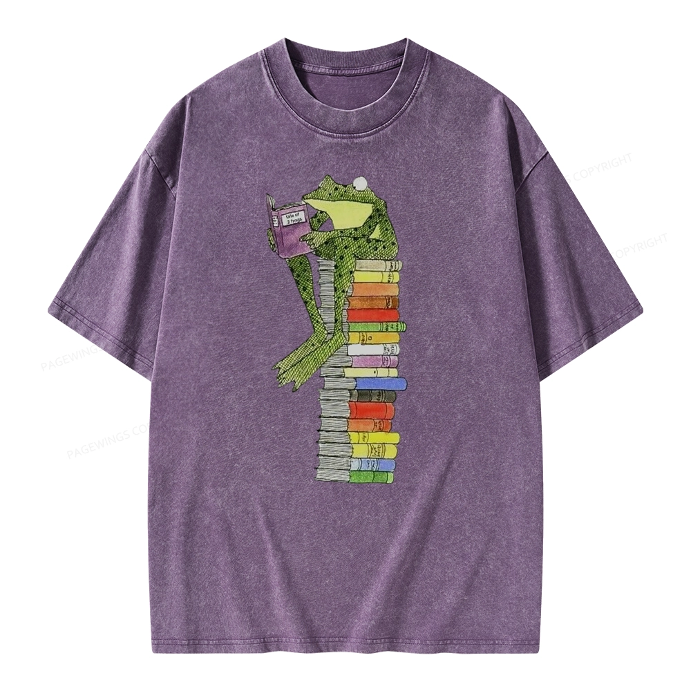 Pagewings A Reading Frog Unisex Washed T-shirt