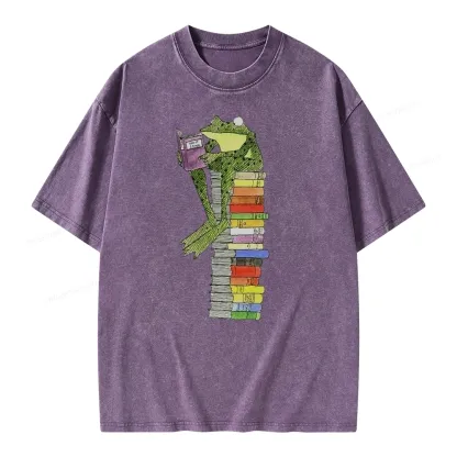 Pagewings A Reading Frog Unisex Washed T-shirt