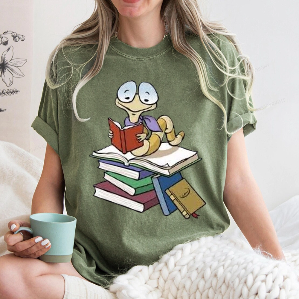 Pagewings Reading Snail and Book Unisex Washed T-shirt