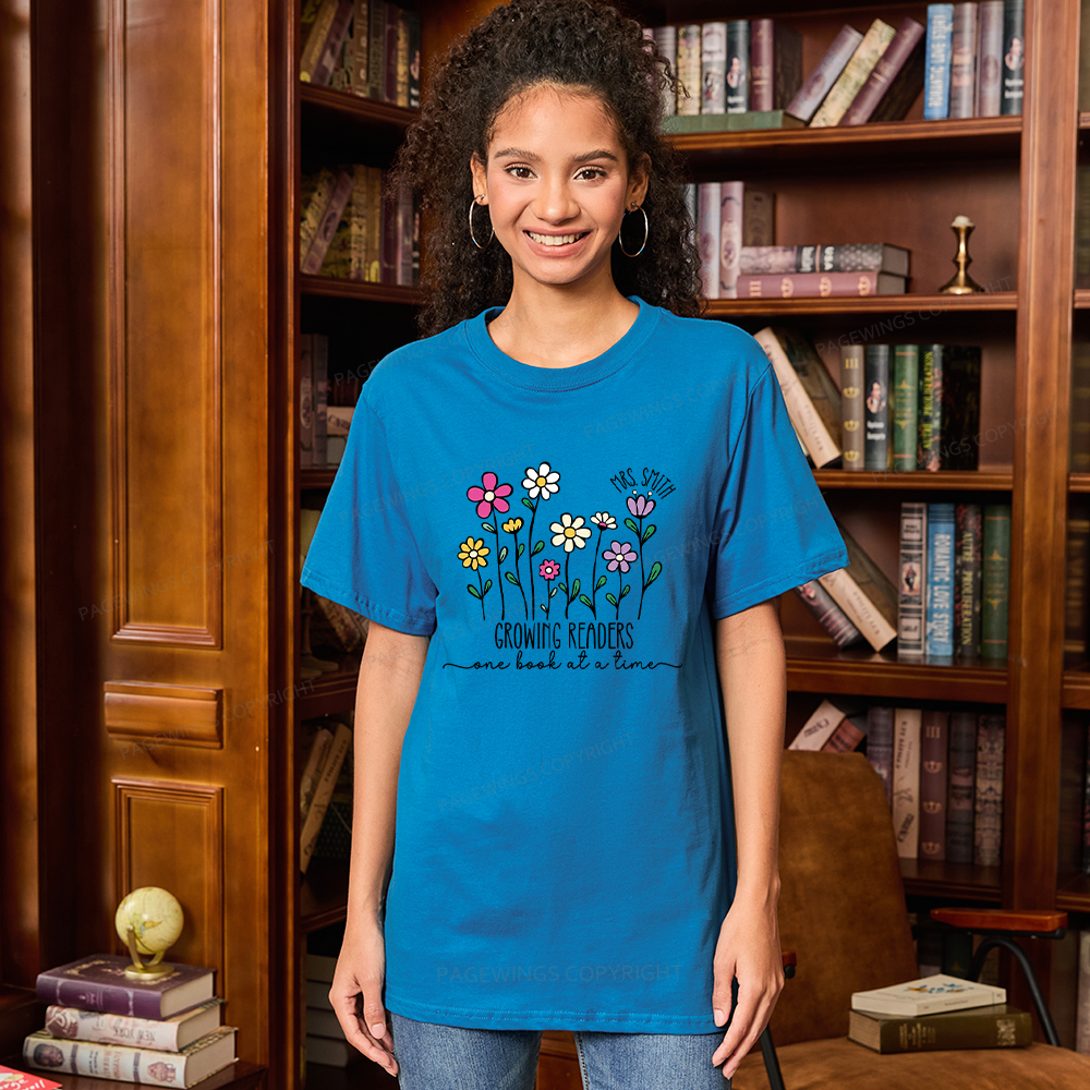 Pagewings Personalized Reading Teacher15920 Bookish Unisex Classic T-shirt