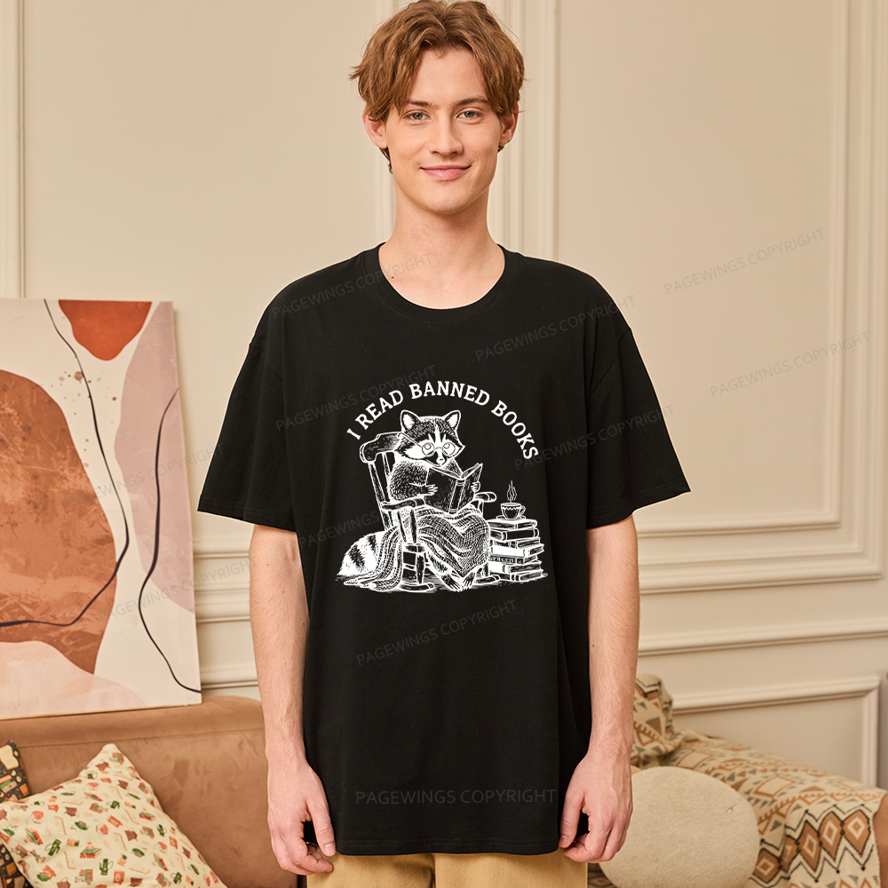 Pagewings I Read Banned Books13194 Bookish Unisex Classic T-shirt