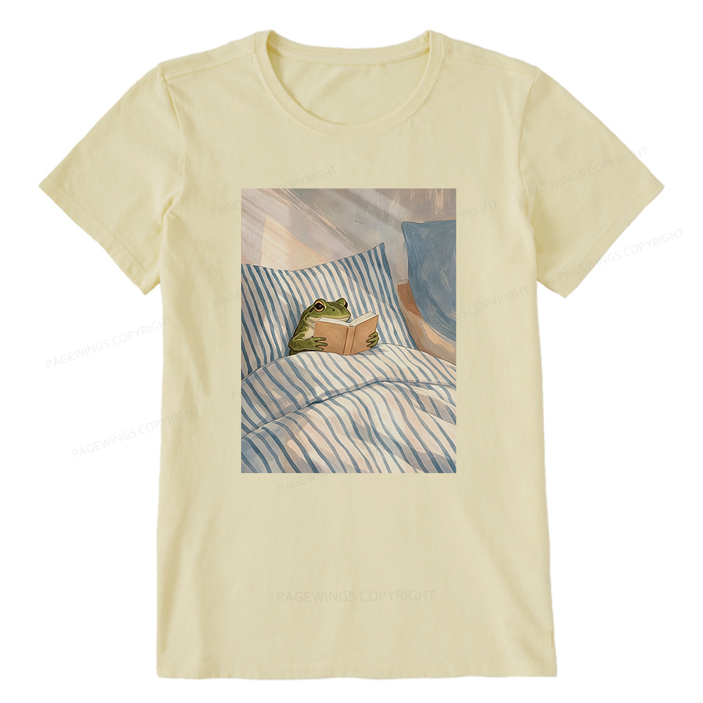 Pagewing Reading Frog16097 Bookish Unisex Classic T-shirt