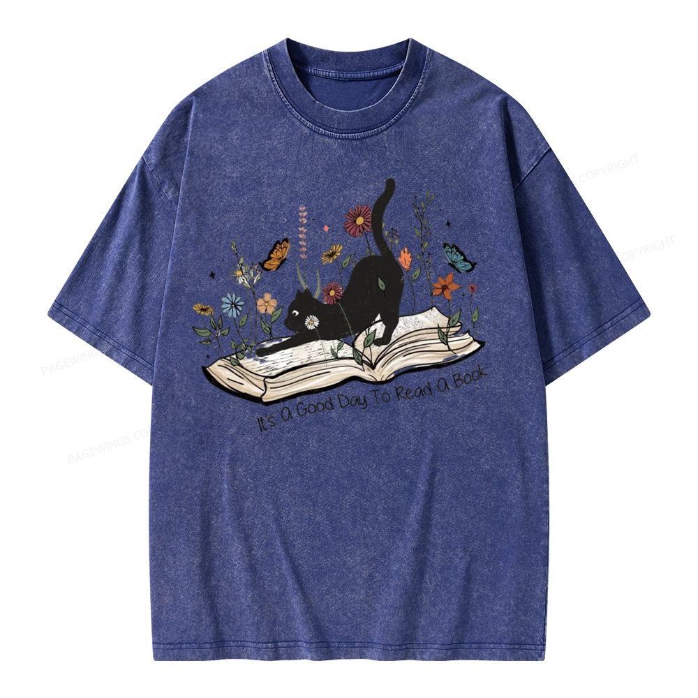 Pagewings It’s A Good Day To Read A Boo Unisex Washed T-shirt
