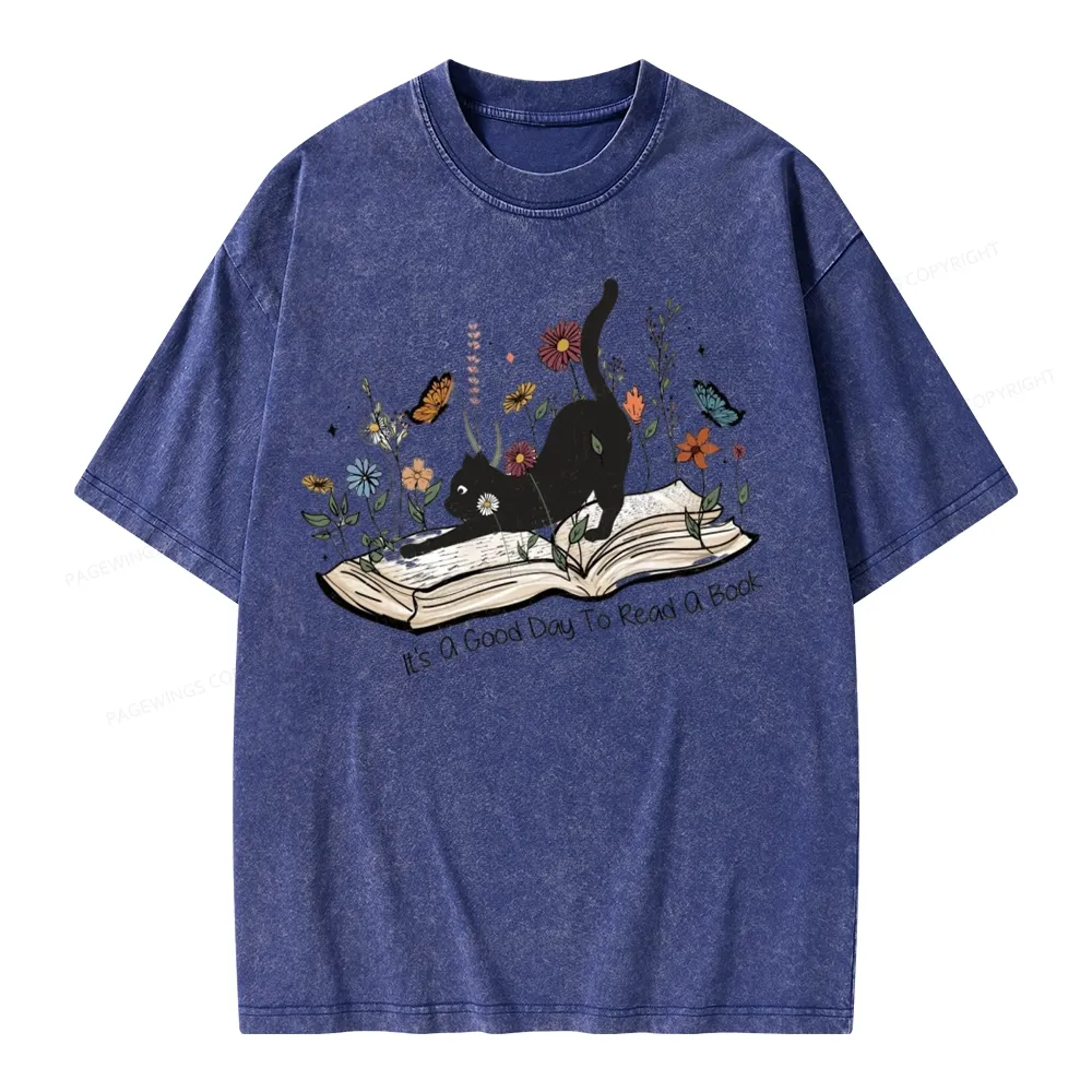 Pagewings It’s A Good Day To Read A Boo Unisex Washed T-shirt
