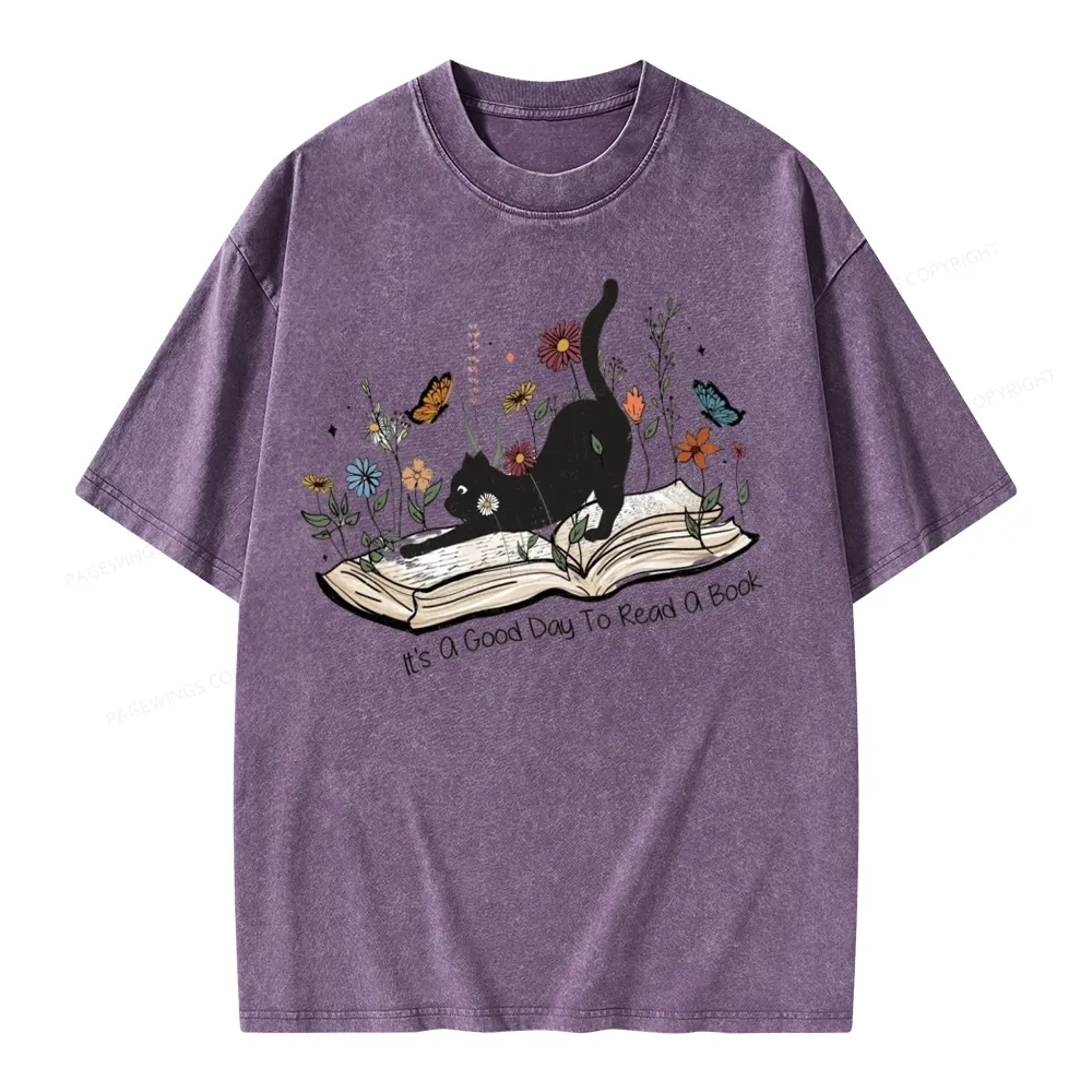 Pagewings It’s A Good Day To Read A Boo Unisex Washed T-shirt