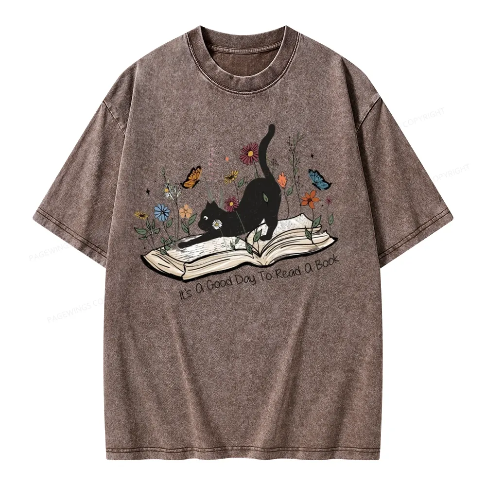 Pagewings It’s A Good Day To Read A Boo Unisex Washed T-shirt