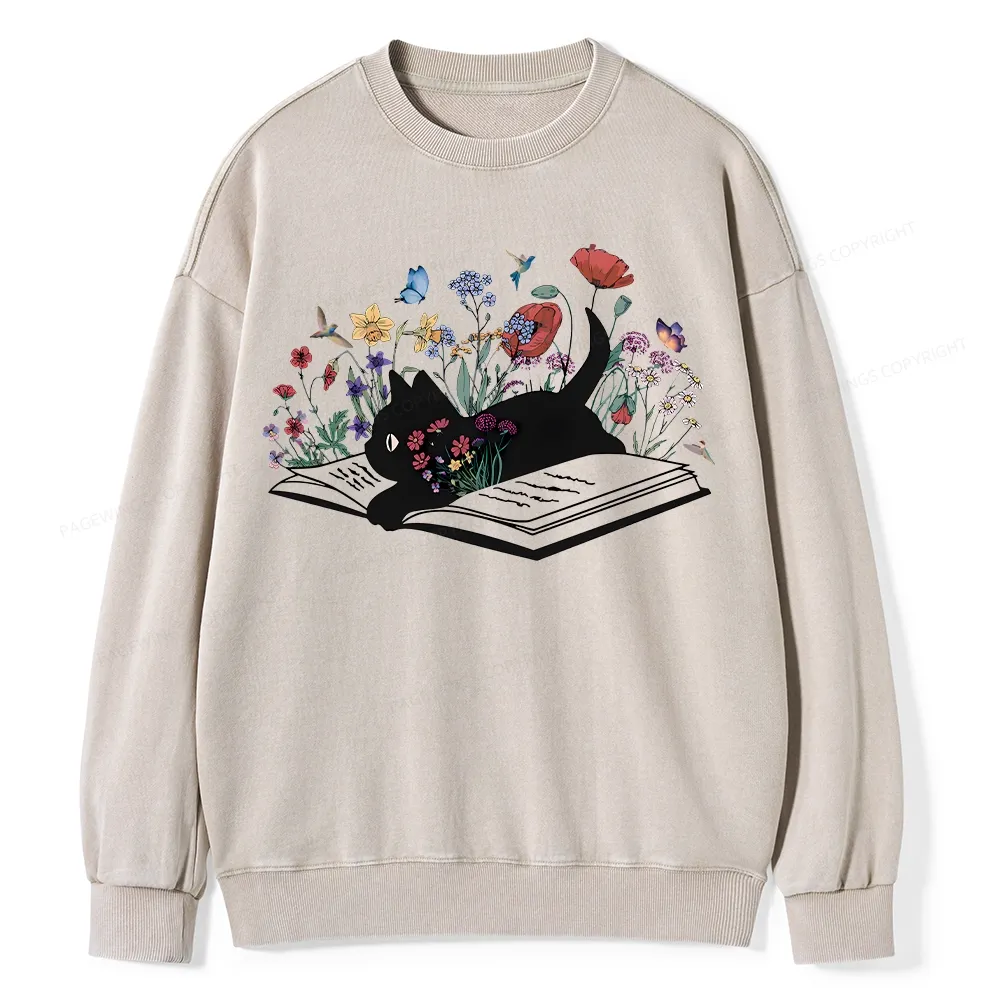 Pagewings Cute Book Cat Unisex Washed Sweatshirt