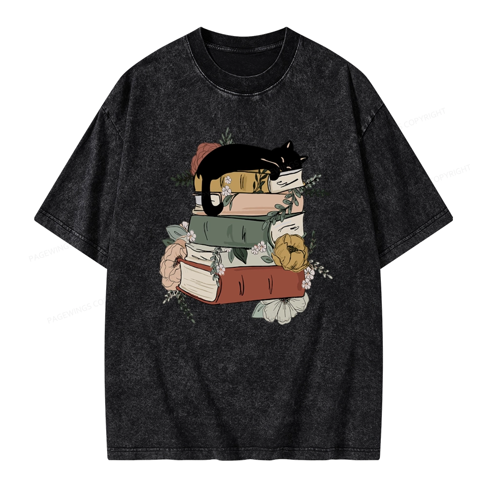 Pagewings Books And Cats Unisex Washed T-shirt