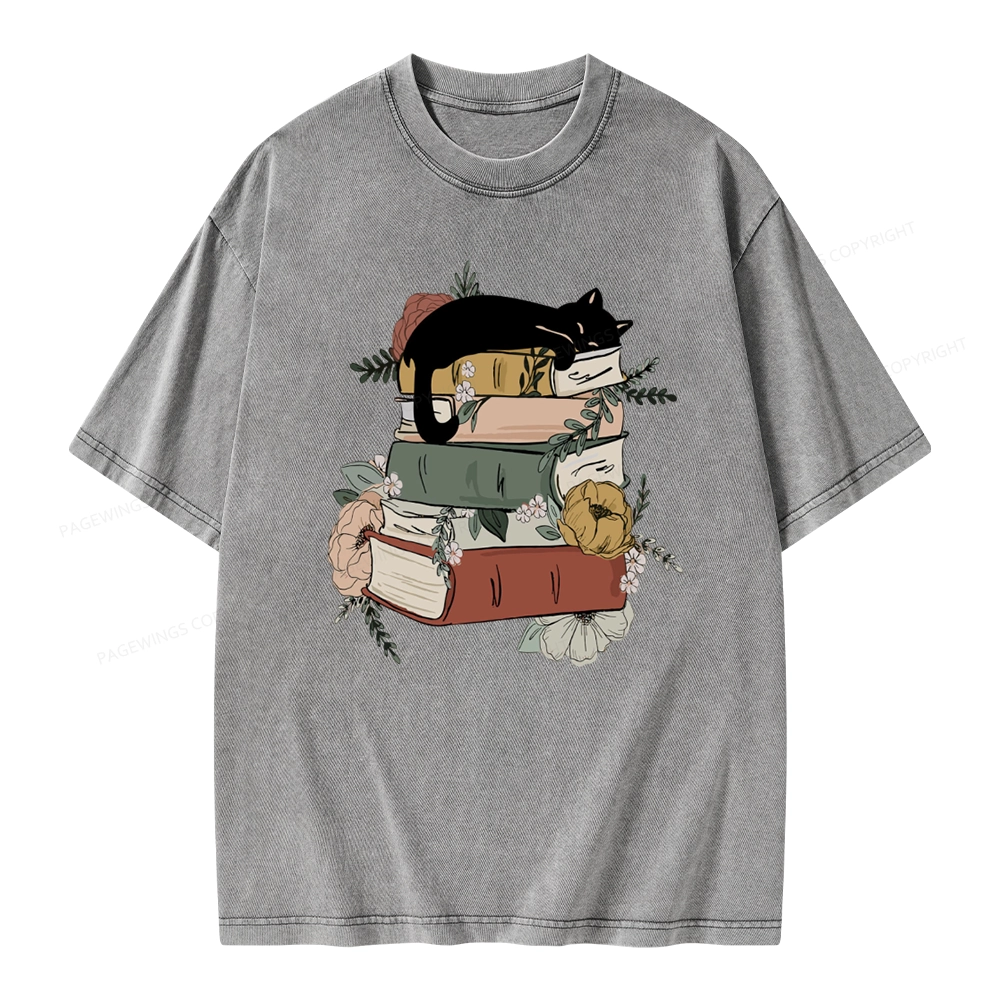 Pagewings Books And Cats Unisex Washed T-shirt