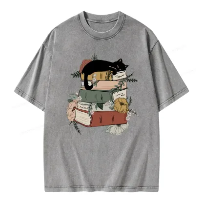 Pagewings Books And Cats Unisex Washed T-shirt