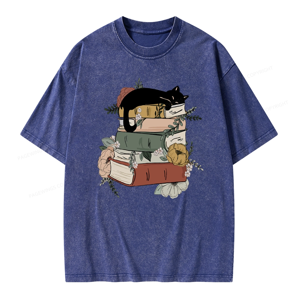 Pagewings Books And Cats Unisex Washed T-shirt