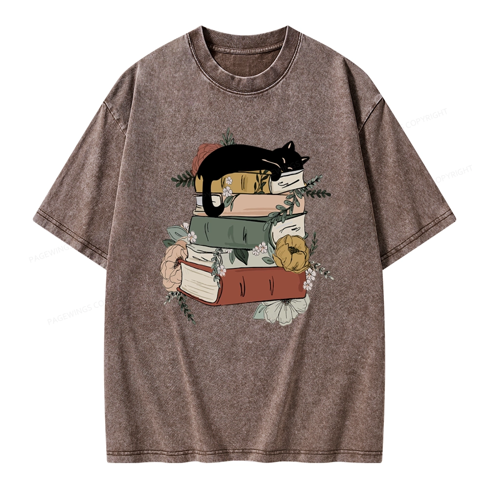 Pagewings Books And Cats Unisex Washed T-shirt