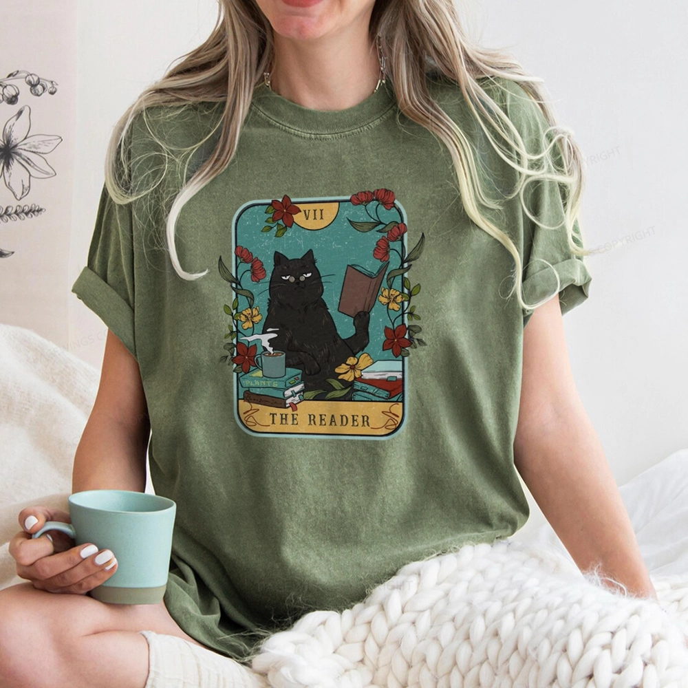 Pagewings The Reader Cat Unisex Washed T-shirt