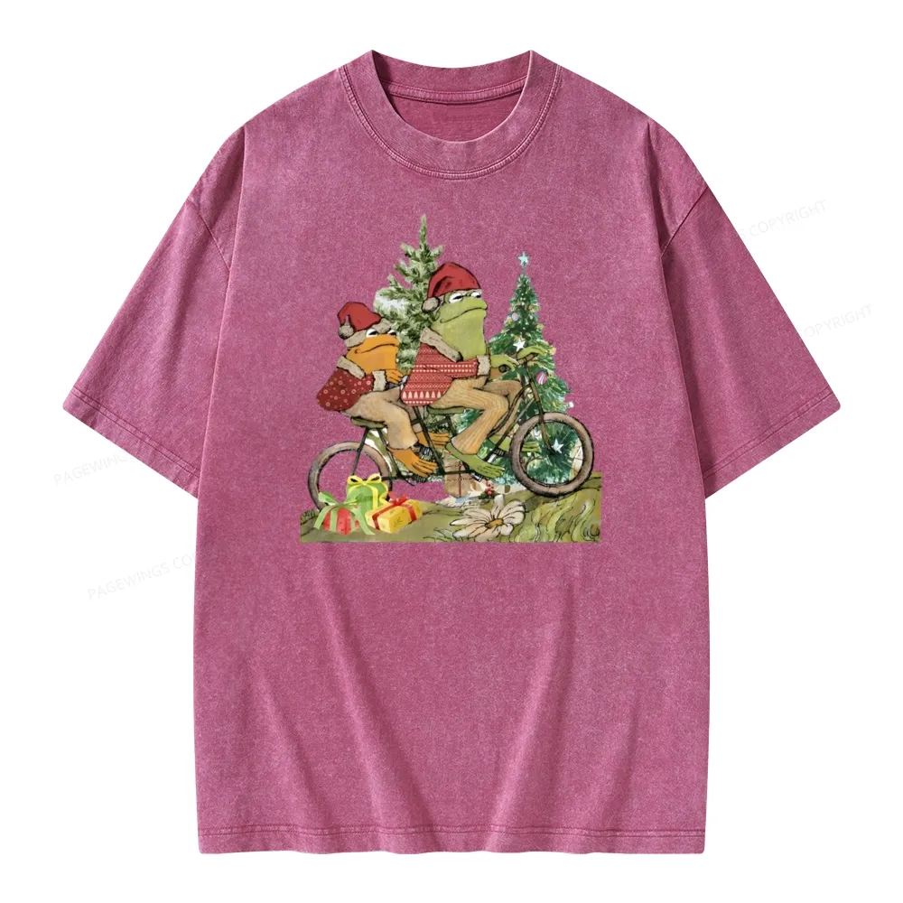 Pagewings Frog and Toad Christmas Unisex Washed T-shirt