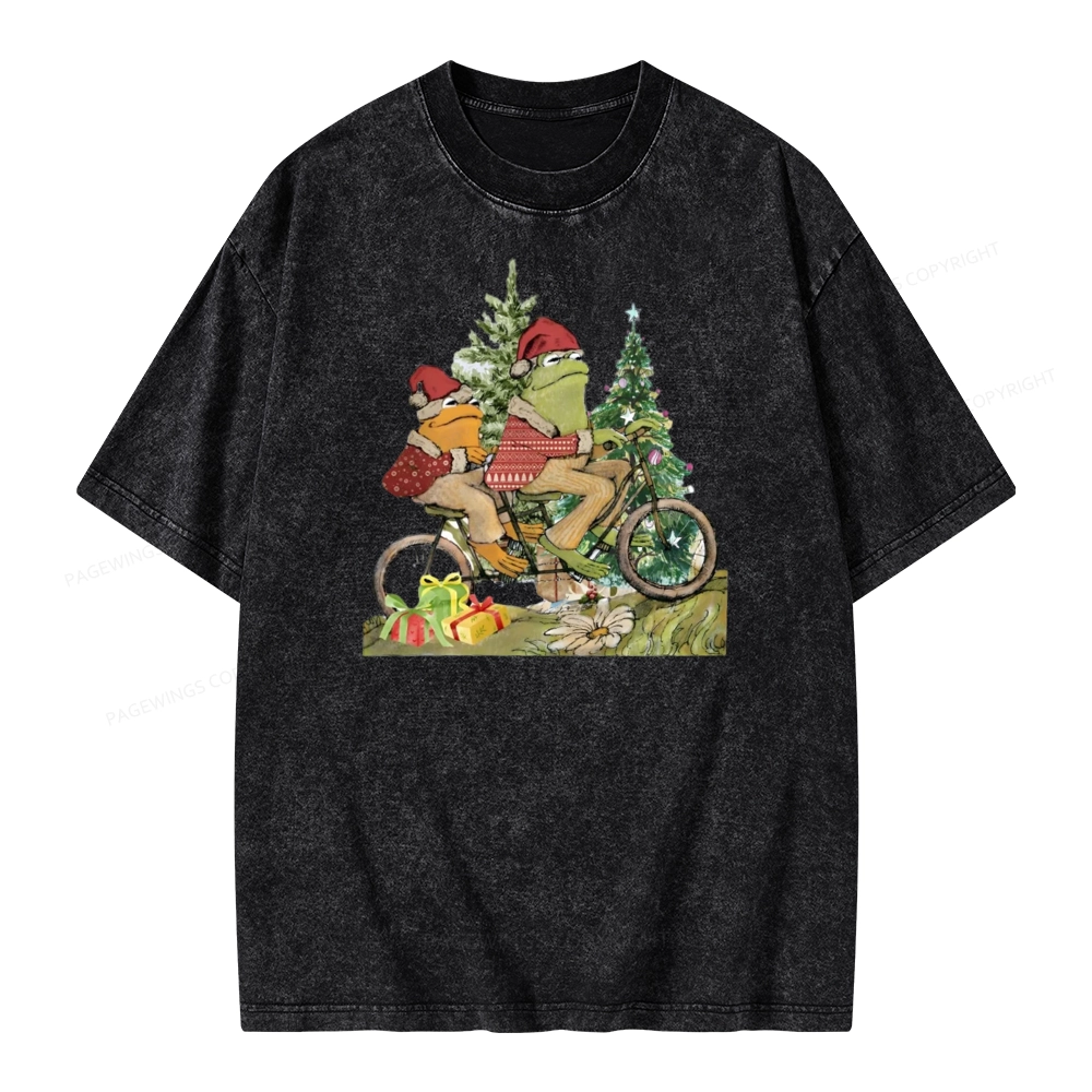 Pagewings Frog and Toad Christmas Unisex Washed T-shirt