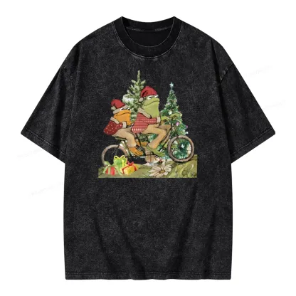 Pagewings Frog and Toad Christmas Unisex Washed T-shirt