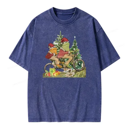 Pagewings Frog and Toad Christmas Unisex Washed T-shirt