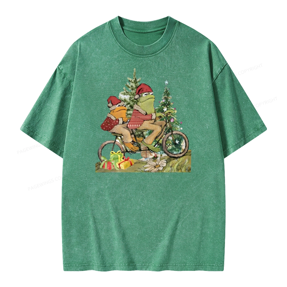Pagewings Frog and Toad Christmas Unisex Washed T-shirt