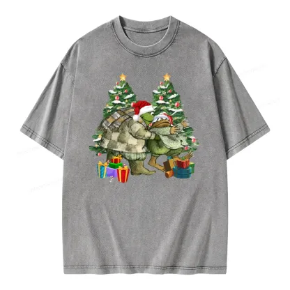Pagewings Christmas Frog and Toad Unisex Washed T-shirt