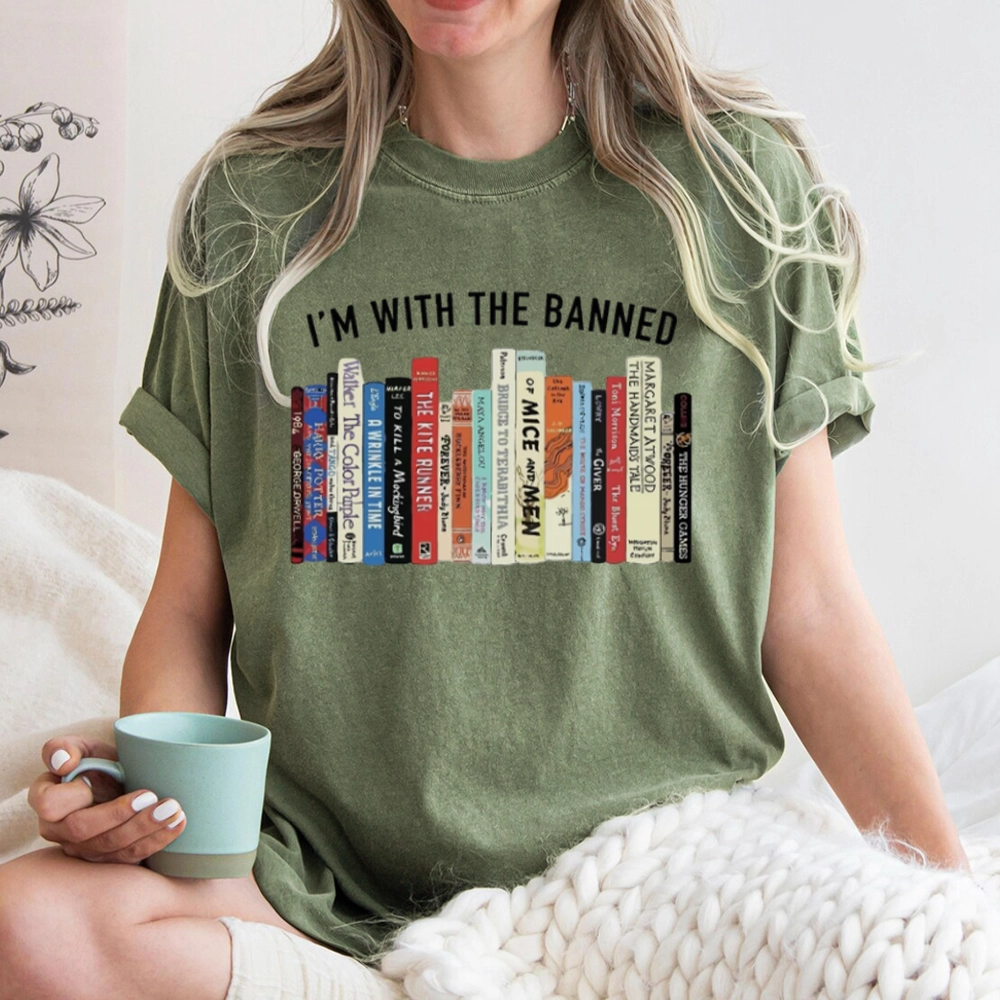 Pagewings I'm With The Banned Reading Unisex Washed T-shirt