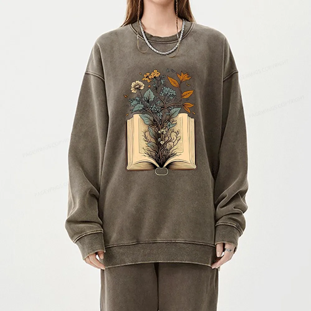 Pagewings Growing Book Unisex Washed Sweatshirt
