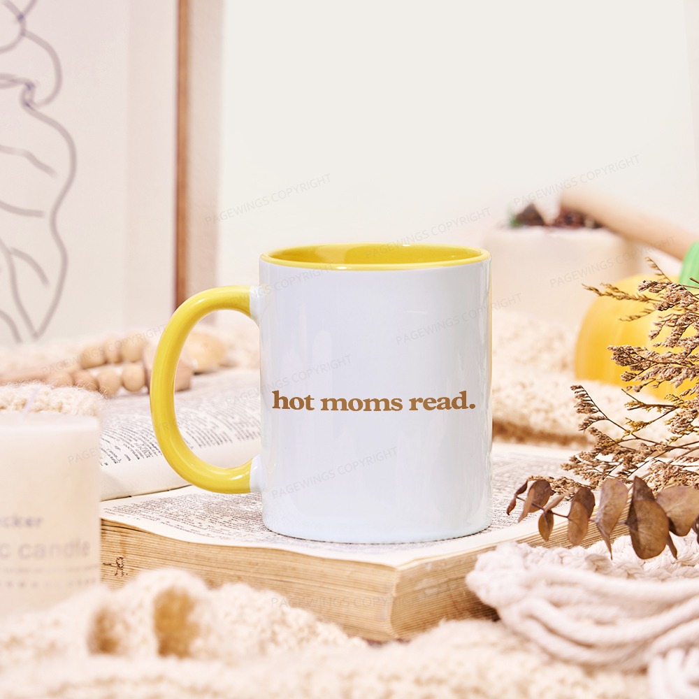 Pagewings Hot Moms Read Mug