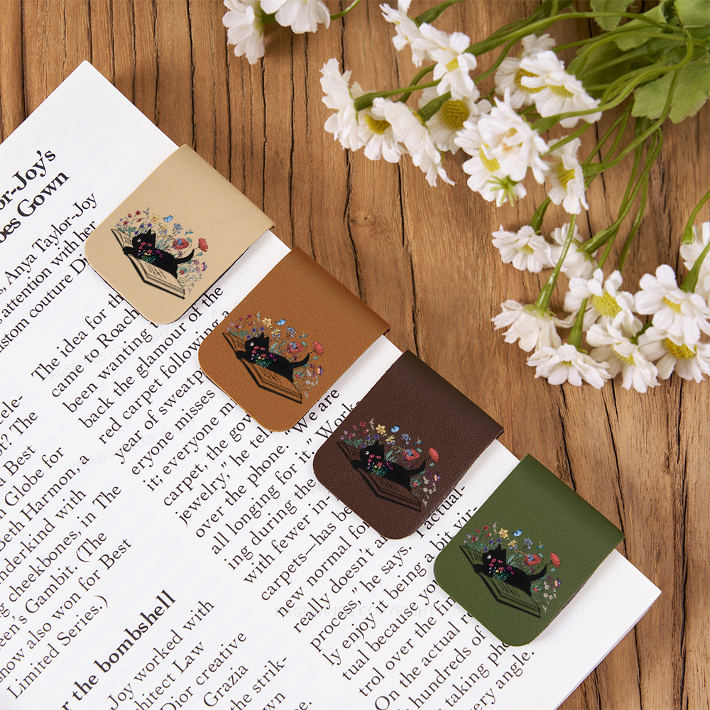 Pagewings Cute Book Cat Magnetic Bookmark