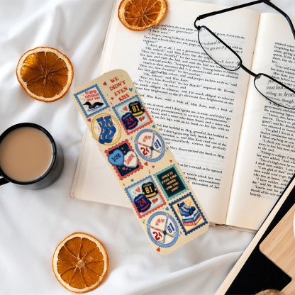 Pagewings Romance Readers Bookmark