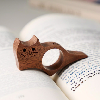 Pagewings Personalized Name Cat Book Page Holder