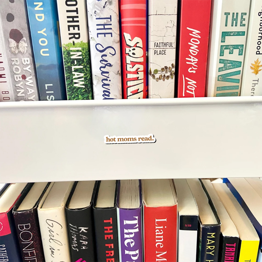 Pagewings Hot Moms Read Fridge Magnet