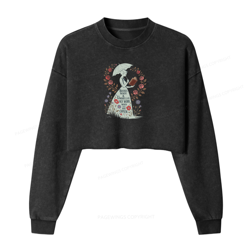 Pagewings Books Minds Washed Crop Sweatshirt