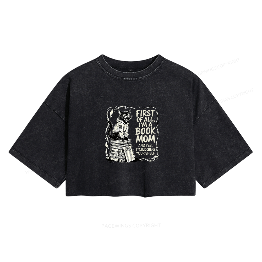 Pagewings I'm A Book Mom Women's Washed Cropped T-shirt