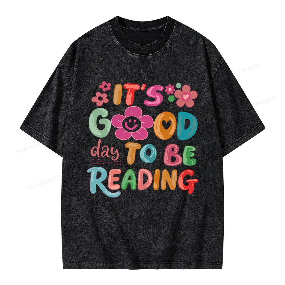 Pagewings It's a Good Day To Be Reading Unisex Washed T-shirt
